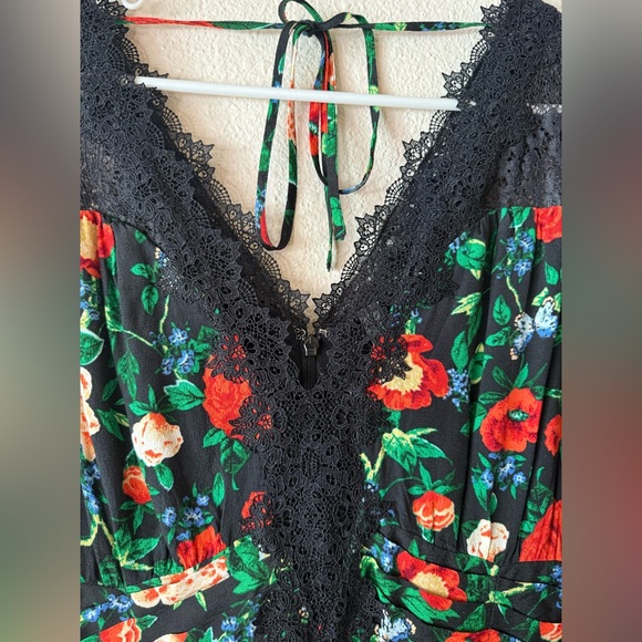 NWOT ANTHROPOLOGIE rose Lace V-Neck Mini long sleeve Dress - Picture 8 of 12